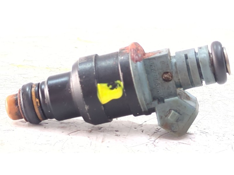 Recambio de inyector para volkswagen golf iv berlina (1j1)(1997) 1.9 tdi referencia OEM IAM 037906031C  
