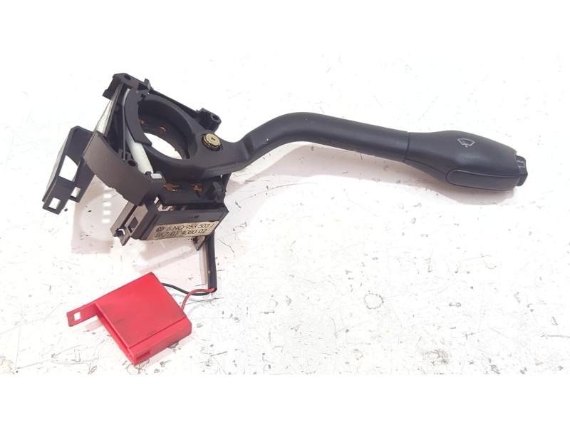 Recambio de mando limpiaparabrisas para volkswagen polo iii (6n1) 100 1.4 16v referencia OEM IAM BK701408002  