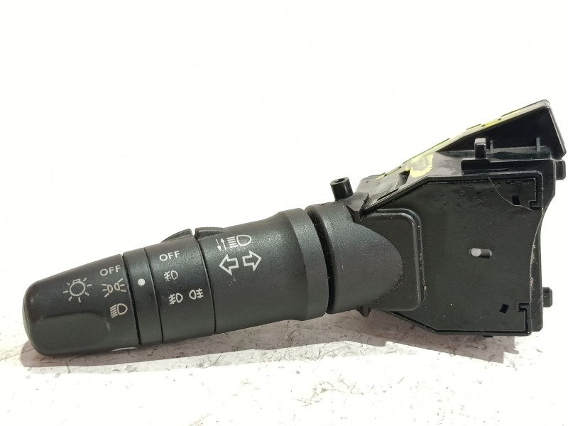 Recambio de mando intermitentes para nissan almera tino (v10m)(05.2000) 2.2 dci referencia OEM IAM 25540  