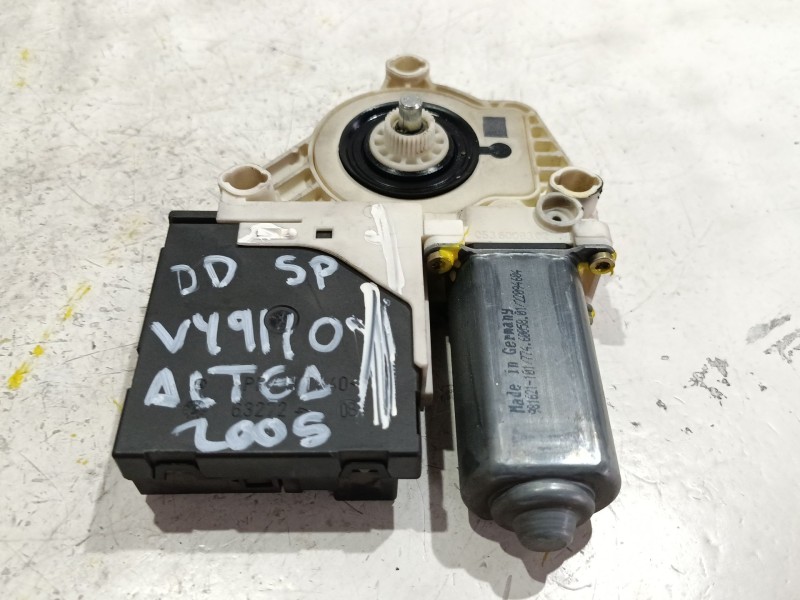 Recambio de motor elevalunas delantero derecho para seat altea (5p1) 1.9 tdi referencia OEM IAM 1K0959792D  