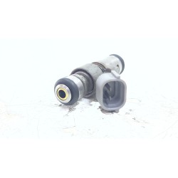 Recambio de inyector para peugeot 206 (1998) 1.4 16v referencia OEM IAM IPM012  