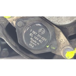 Recambio de alternador para volkswagen polo ii (867/871/873)(10.1981) 1.3 referencia OEM IAM 1197311021  