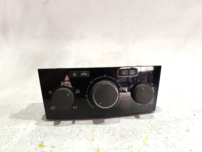 Recambio de mando climatizador para opel astra h gtc (a04) 1.6 (l08) referencia OEM IAM 901513670000  