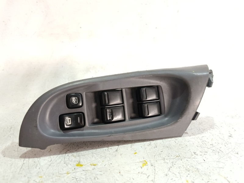Recambio de mando elevalunas delantero izquierdo para nissan almera ii (n16) 2.2 di referencia OEM IAM 80961  