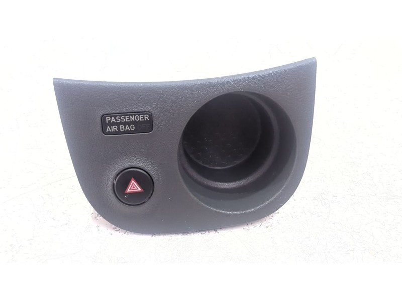 Recambio de boton emergencia para seat leon (1p1) 1.4 tsi referencia OEM IAM 1P1858331  