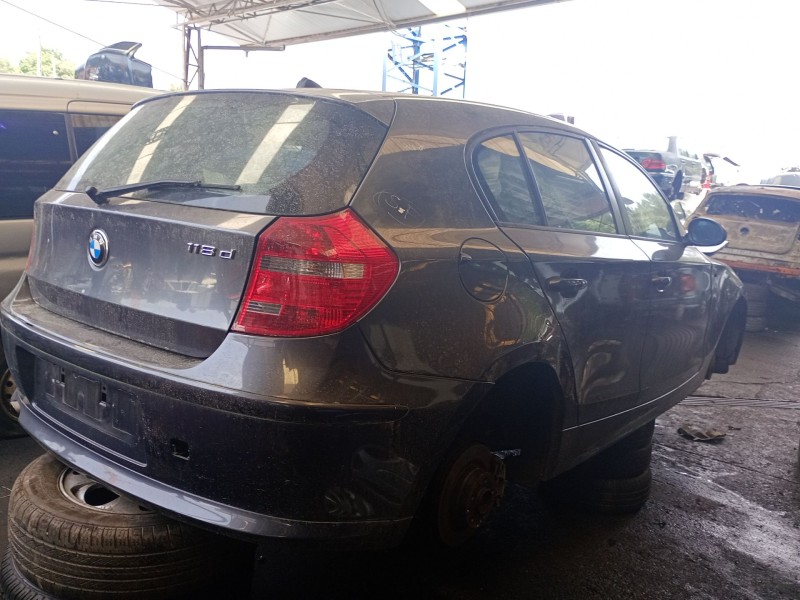 bmw 1 (e81) del año 2008