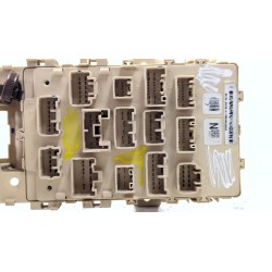 Recambio de caja reles / fusibles para toyota yaris (_p1_) 1.0 (scp10_) referencia OEM IAM 827300D020A  