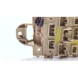 Recambio de caja reles / fusibles para toyota yaris (_p1_) 1.0 (scp10_) referencia OEM IAM 827300D020A  