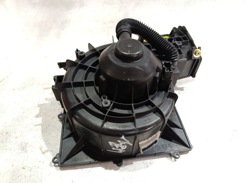 Recambio de motor calefaccion para nissan primera berlina (p12)(12.2001) 1.9 dci referencia OEM IAM 272000BA211  