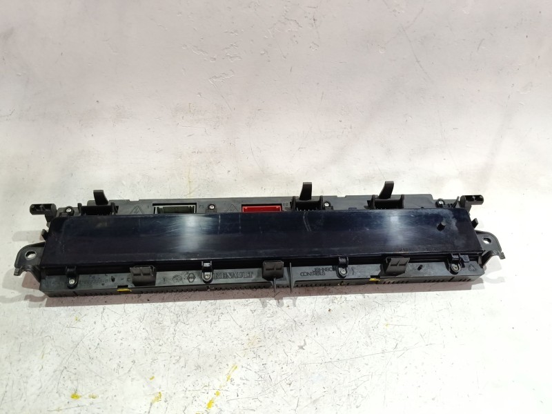 Recambio de cuadro completo para renault grand scénic ii (jm0/1_) 1.9 dci (jm14) referencia OEM IAM 8200704463A  