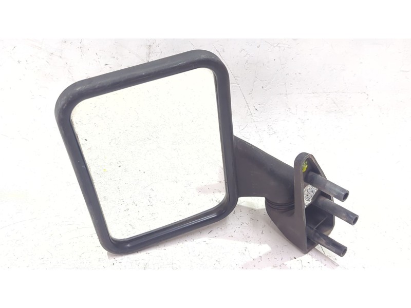 Recambio de retrovisor izquierdo para nissan cabstar e 110.35 referencia OEM IAM E9020005  