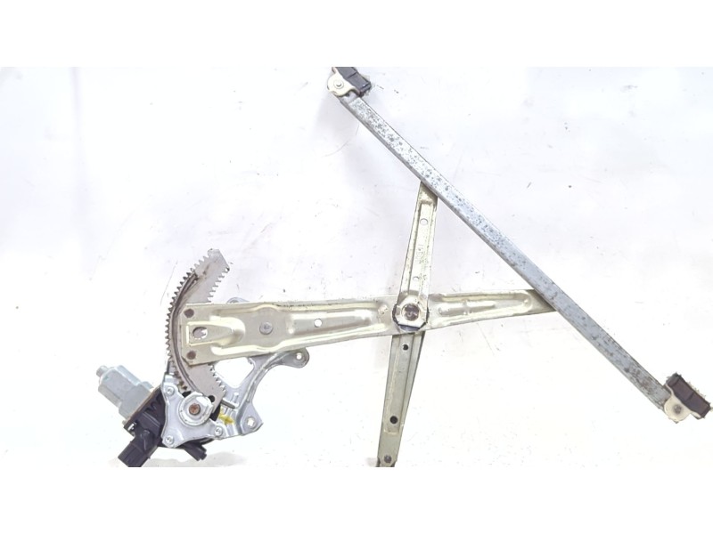 Recambio de mecanismo elevalunas delantero izquierdo para mitsubishi asx 1.8 d 110 cv referencia OEM IAM 45XLH  