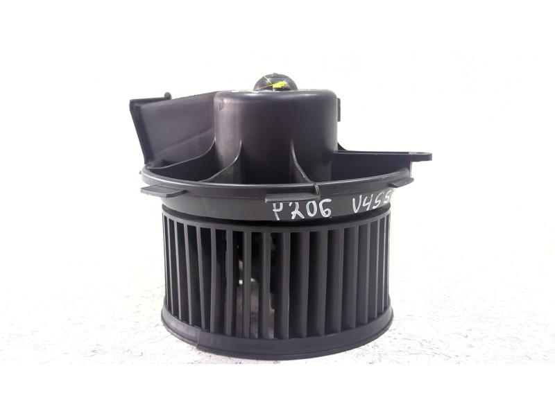 Recambio de motor calefaccion para peugeot 206 (1998) 1.1 referencia OEM IAM 5576701  