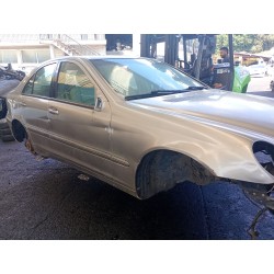 mercedes-benz clase c (w203) del año 2003