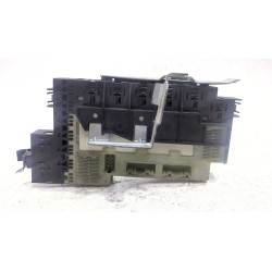 Recambio de caja reles / fusibles para renault clio i fase i / ii (b/c57)(01.1991) 1.2 (5/357y, 5/357k) referencia OEM IAM P8200