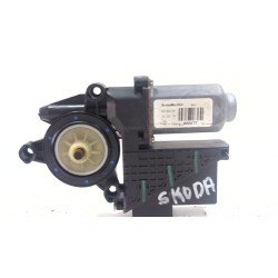 Recambio de motor elevalunas delantero derecho para skoda fabia (6y2/6y3)(01.2000) 1.2 classic [1,2 ltr. - 47 kw 12v] referencia