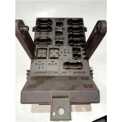 Recambio de caja fusibles/rele para renault laguna ii (bg0)(2001) 1.9 dci (bg0g) referencia OEM IAM 7703197962N  