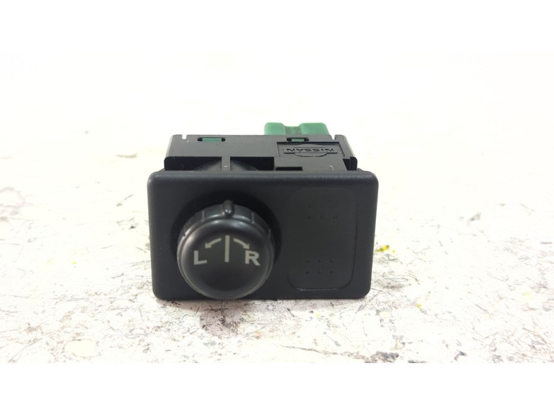Recambio de mando retrovisor para nissan primera (p11) 1.6 16v referencia OEM IAM   