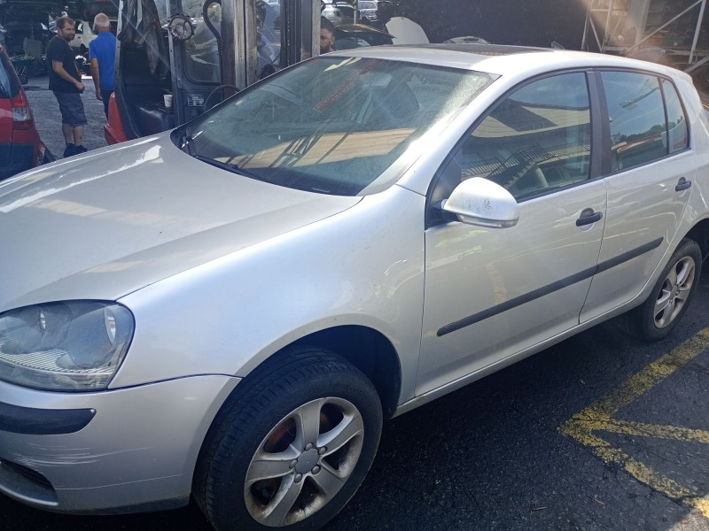 volkswagen golf v (1k1) del año 2004
