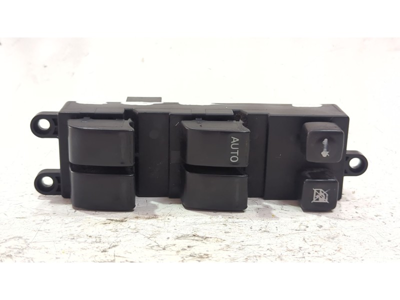 Recambio de mando elevalunas delantero izquierdo para nissan primera (p11) 1.6 16v referencia OEM IAM 25401AV640  