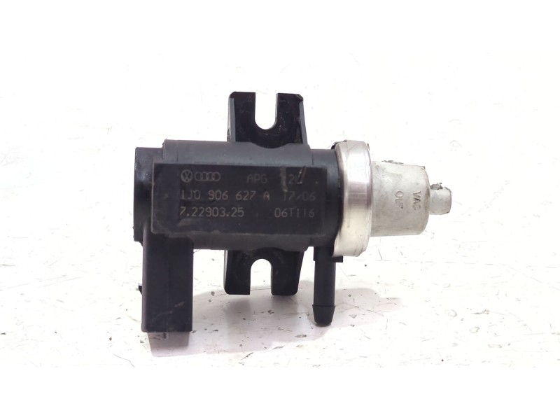 Recambio de valvula aire adicional para volkswagen touareg (7la, 7l6, 7l7) 2.5 r5 tdi referencia OEM IAM 1J0906627A  