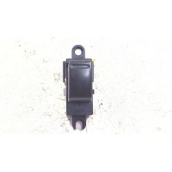 MANDO ELEVALUNAS DELANTERO DERECHO 25411AV600 