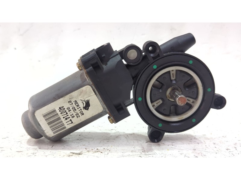 Recambio de motor elevalunas delantero derecho para nissan primera (p11) 1.6 16v referencia OEM IAM 400714T7  
