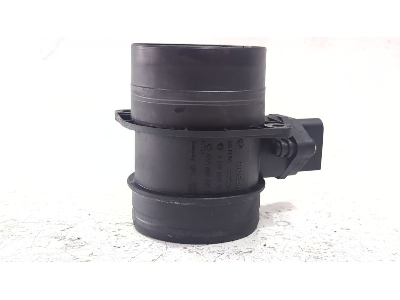 Recambio de caudalimetro para audi a4 b7 (8ec) 2.0 tdi 16v referencia OEM IAM 074906461B  