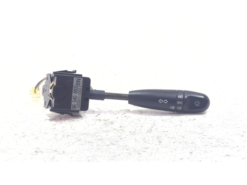 Recambio de mando intermitentes para chevrolet aveo / kalos hatchback (t200) 1.2 referencia OEM IAM 96540683  