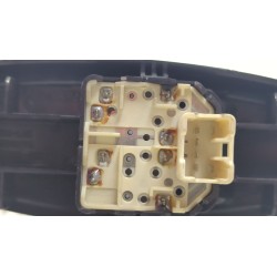 Recambio de mando elevalunas delantero izquierdo para chevrolet aveo / kalos hatchback (t200) 1.2 referencia OEM IAM 621W04750  