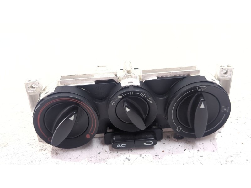 Recambio de mando climatizador para seat toledo ii (1m2) 1.6 referencia OEM IAM 1M0820045A  