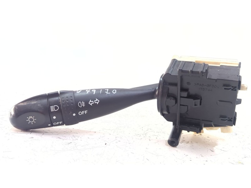 Recambio de mando intermitentes para suzuki swift iii (mz, ez) 1.3 (rs 413) referencia OEM IAM 173744  