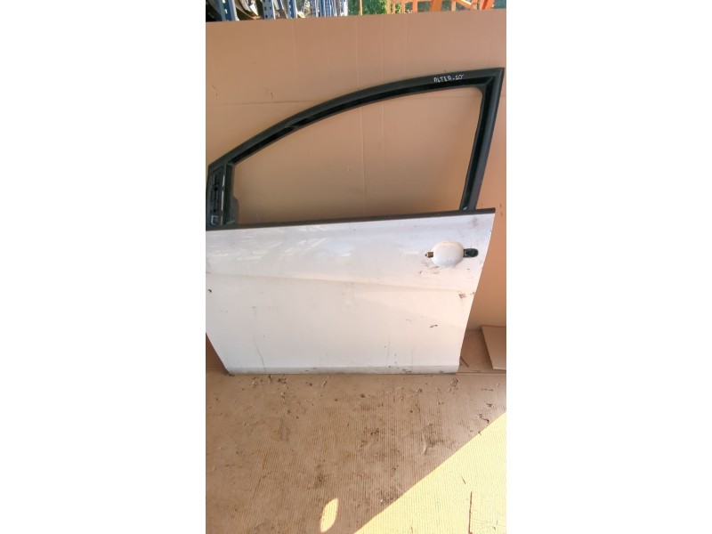 Recambio de puerta delantera izquierda para seat altea (5p1) 1.6 referencia OEM IAM   