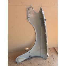 Recambio de aleta delantera derecha para opel omega b (v94) 2.2 16v (f69, m69, p69) referencia OEM IAM   
