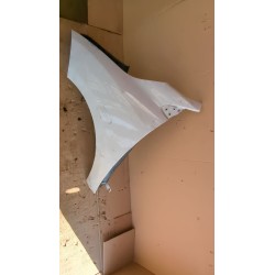 Recambio de aleta delantera izquierda para renault megane iii berlina 5p (2008) 1.5 dynamique [1,5 ltr. - 81 kw dci diesel fap] 