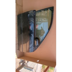 PUERTA DELANTERA DERECHA 
