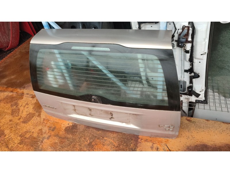 Recambio de porton trasero para volvo v70 ii (285) d5 referencia OEM IAM   