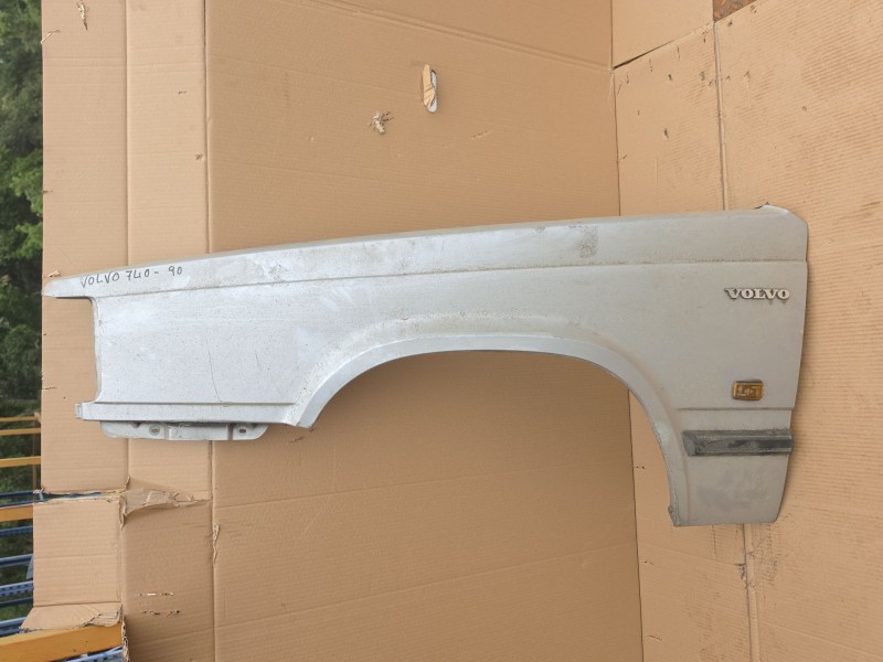 Recambio de aleta delantera izquierda para volvo 740 (744) 2.3 referencia OEM IAM   