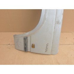 Recambio de aleta delantera izquierda para volvo 740 (744) 2.3 referencia OEM IAM   