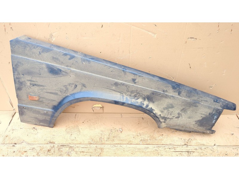 Recambio de aleta delantera derecha para volvo serie 440 (1988) 1.7 referencia OEM IAM   