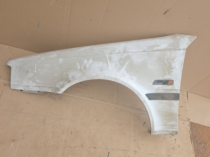 Recambio de aleta delantera izquierda para volvo 460 (464) 2.0 referencia OEM IAM   