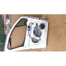 PUERTA DELANTERA IZQUIERDA 