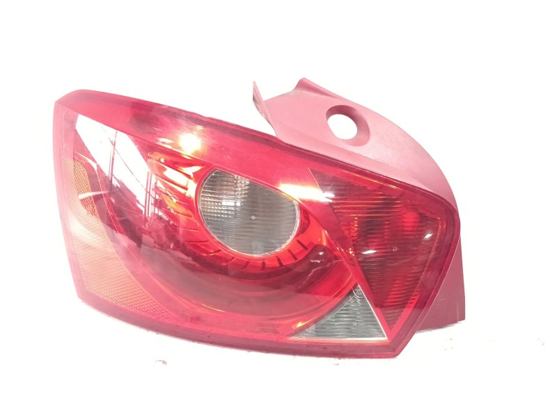 Recambio de piloto trasero izquierdo para seat ibiza iii (6l1) 1.6 16v referencia OEM IAM 6J4945095C  