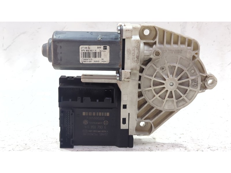 Recambio de motor elevalunas delantero izquierdo para seat altea (5p1) 1.6 referencia OEM IAM 5P0837401H  