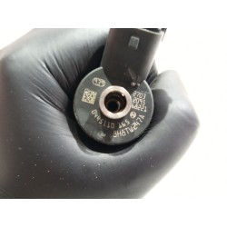 Recambio de inyector para opel zafira / zafira family b (a05) 1.9 cdti (m75) referencia OEM IAM 0445110165  