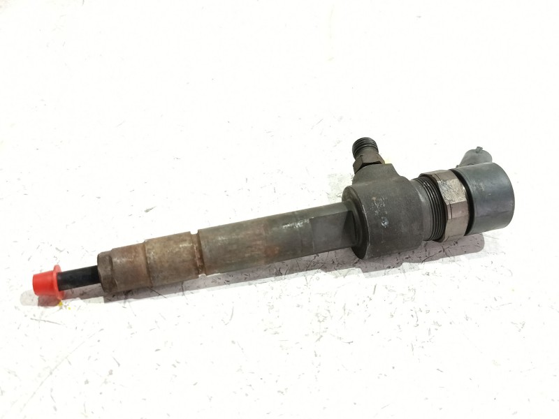 Recambio de inyector para opel zafira / zafira family b (a05) 1.9 cdti (m75) referencia OEM IAM 0445110165  