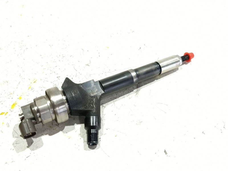 Recambio de inyector para opel astra j gtc 1.7 cdti (08) referencia OEM IAM 55567729  