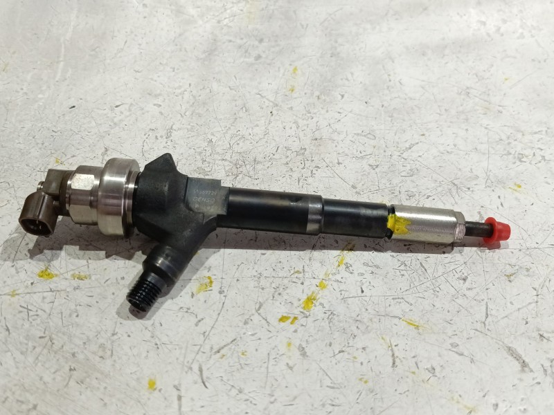 Recambio de inyector para opel astra j gtc 1.7 cdti (08) referencia OEM IAM 55567729  