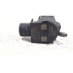 Recambio de inyector para kia cee´d (jd) 1.4 crdi 90 referencia OEM IAM 338002A780  