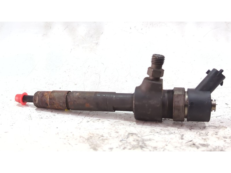 Recambio de inyector para opel vectra c (z02) 1.9 cdti (f69) referencia OEM IAM 0445110165  